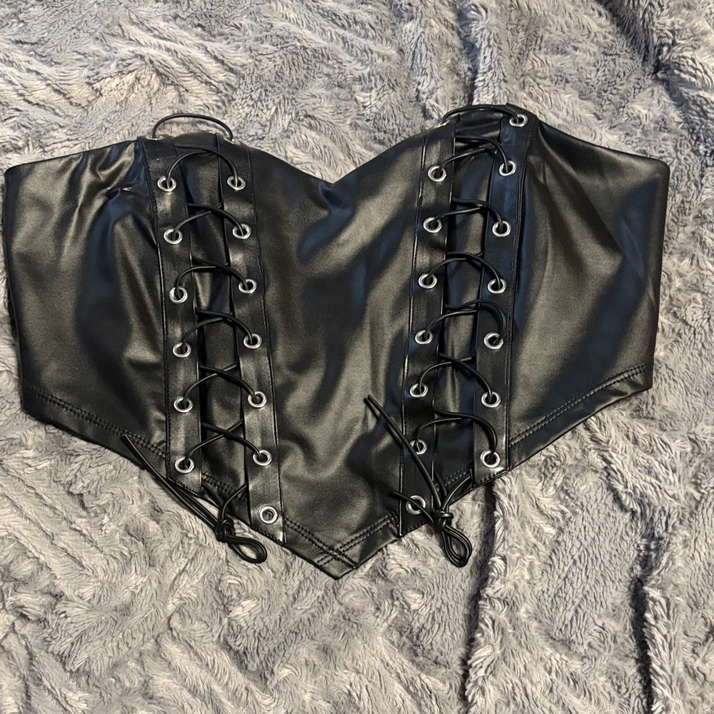 SHEIN Black Faux Leather Lace-Up Corset